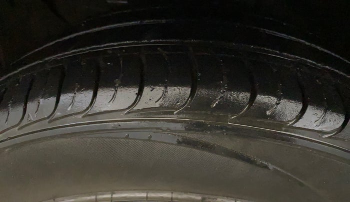 2019 KIA SELTOS HTK 1.5 PETROL, Petrol, Manual, 59,616 km, Left Front Tyre Tread