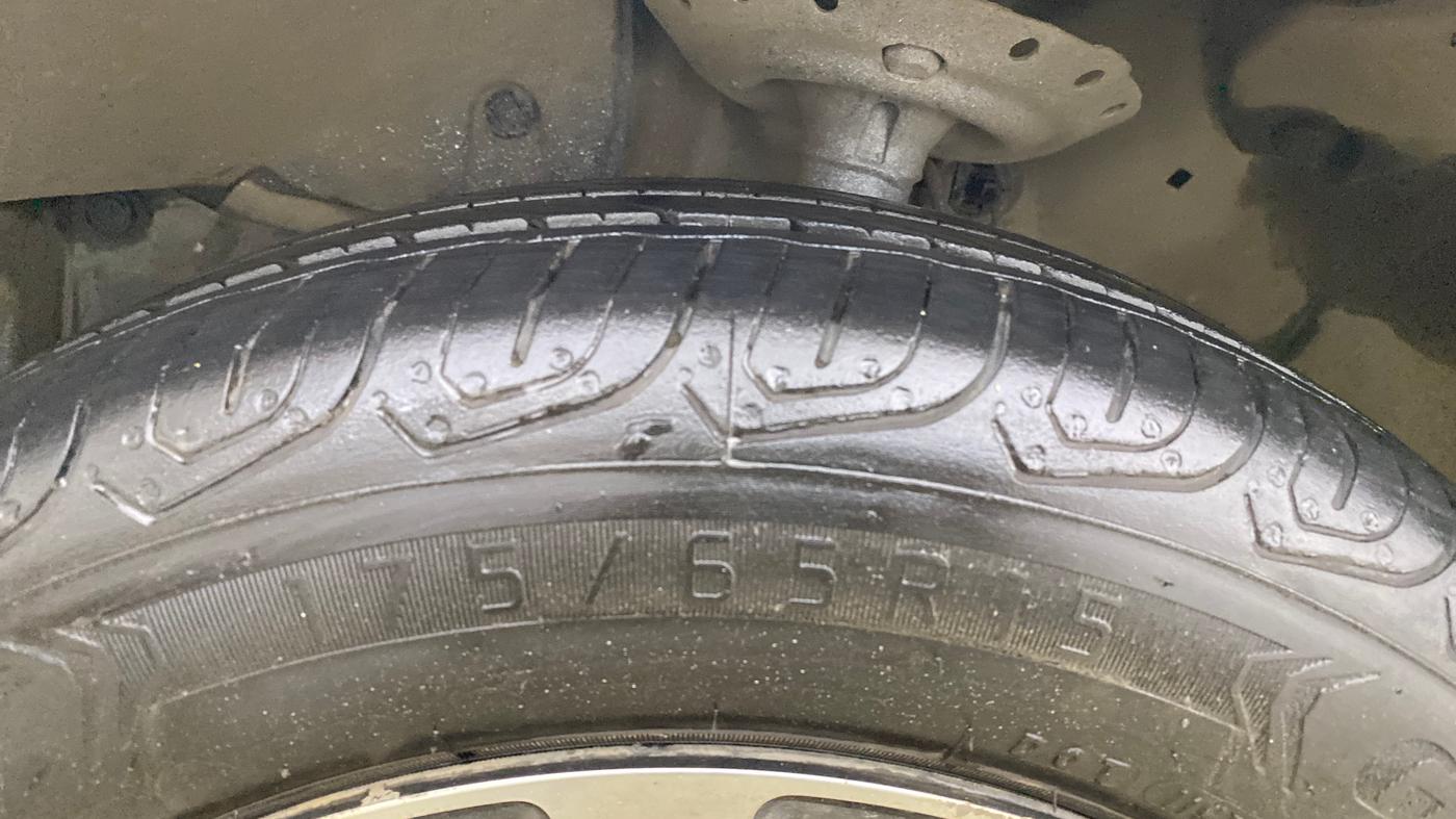 2018 Honda City 1.5L I-VTE V CVT, Petrol, Automatic, 1,31,590 km, Left Front Tyre Tread