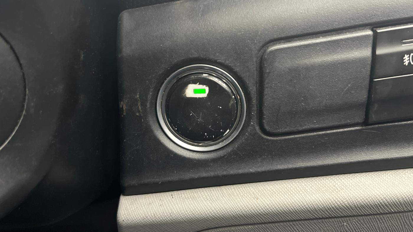 2020 Tata ALTROZ XZ PETROL, Petrol, Manual, 1,15,804 km, Keyless Start/ Stop Button