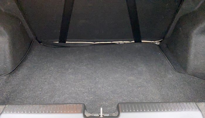 2018 Maruti Dzire ZDI AMT, Diesel, Automatic, 52,951 km, Boot Inside