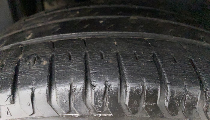 2018 Maruti Dzire ZDI AMT, Diesel, Automatic, 52,951 km, Right Rear Tyre Tread
