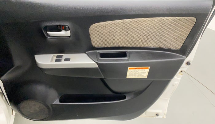 2014 Maruti Wagon R 1.0 LXI CNG, CNG, Manual, 74,569 km, Driver Side Door Panels Control