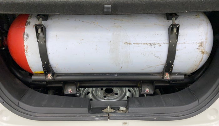 2014 Maruti Wagon R 1.0 LXI CNG, CNG, Manual, 74,569 km, Boot Inside