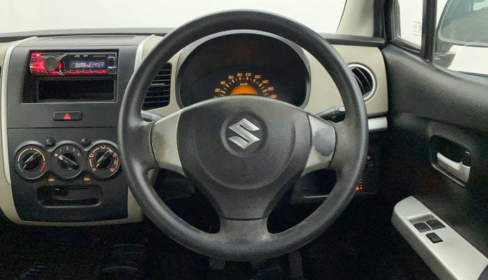 2014 Maruti Wagon R 1.0 LXI CNG, CNG, Manual, 74,569 km, Steering Wheel Close Up