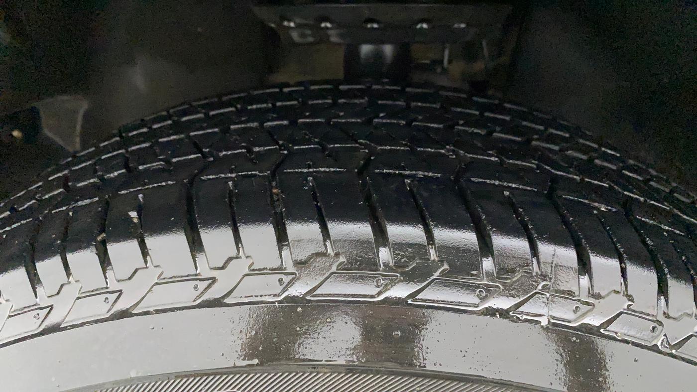 2019 Tata Harrier XZ 2.0L, Diesel, Manual, 1,20,764 km, Left Front Tyre Tread