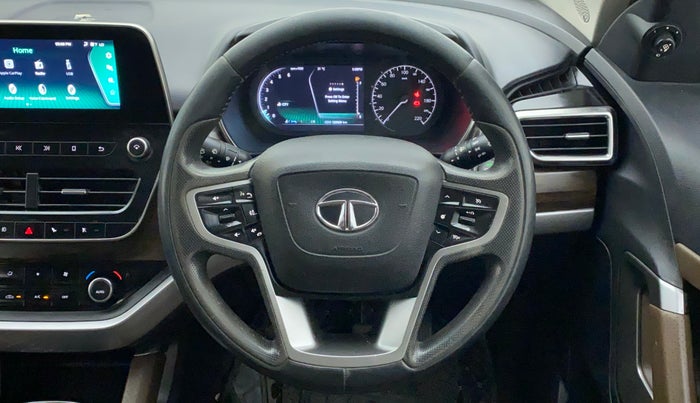 2019 Tata Harrier XZ 2.0L, Diesel, Manual, 1,20,764 km, Steering Wheel Close Up