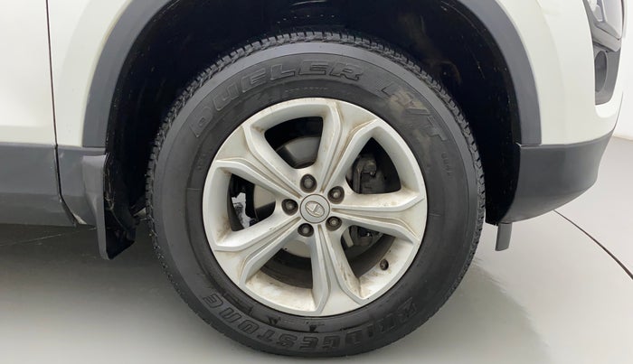 2019 Tata Harrier XZ 2.0L, Diesel, Manual, 1,20,764 km, Right Front Wheel