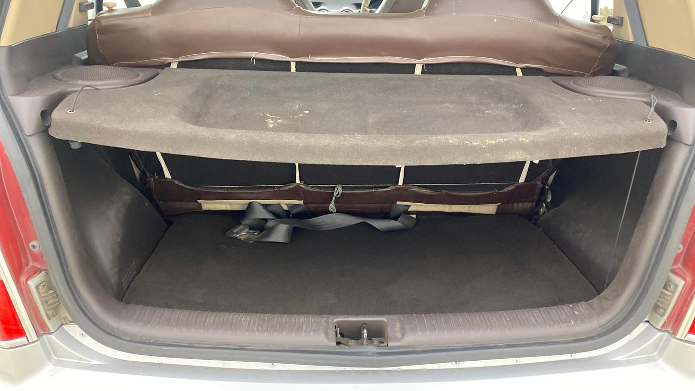 2014 Hyundai Santro Xing GLS PLUS AUDIO, Petrol, Manual, 82,584 km, Boot Inside