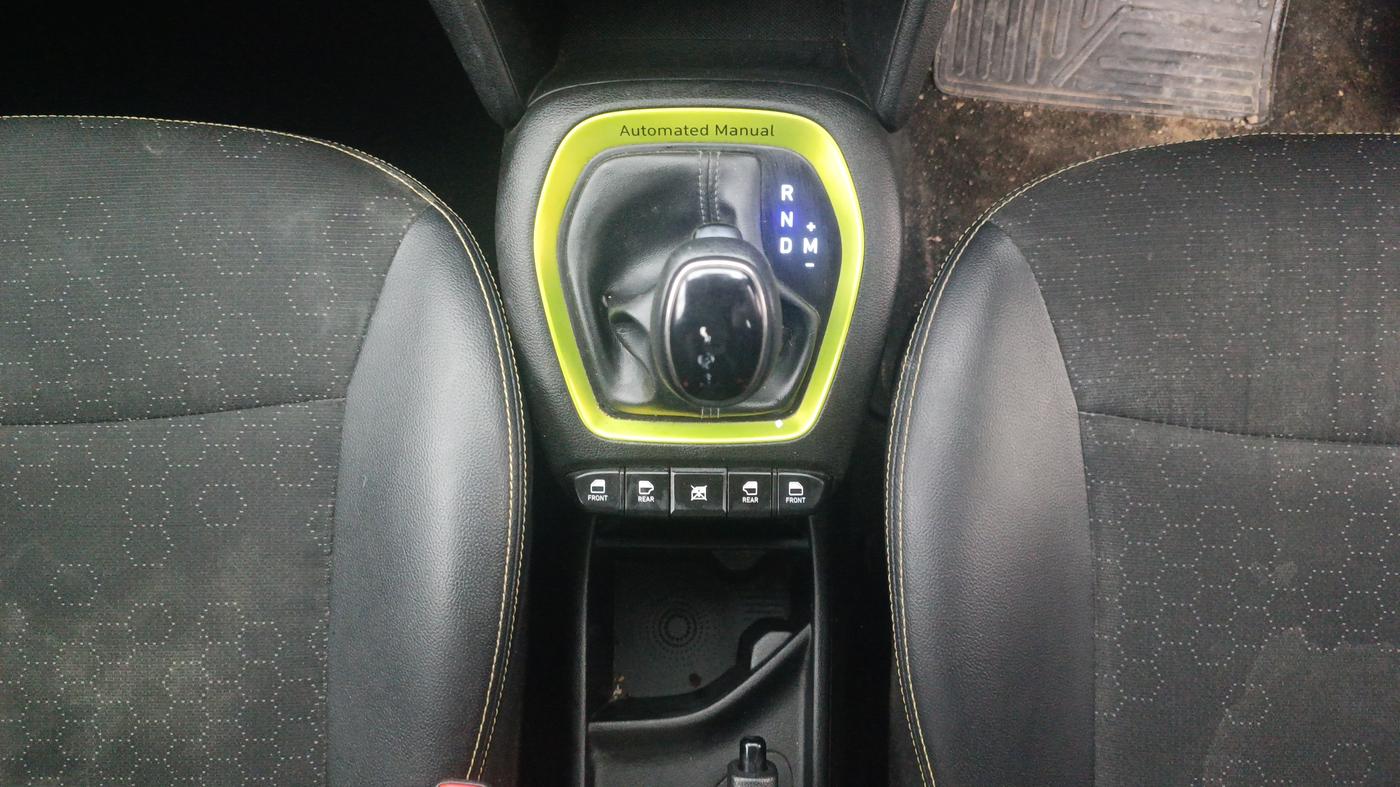 2019 Hyundai NEW SANTRO SPORTZ AMT, Petrol, Automatic, 55,690 km, Gear Lever