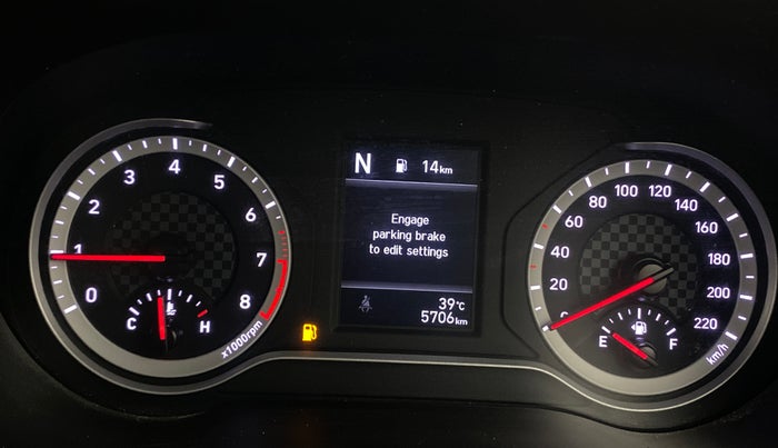 2024 Hyundai GRAND I10 NIOS SPORTZ AMT 1.2 KAPPA VTVT, Petrol, Automatic, 5,699 km, Odometer Image