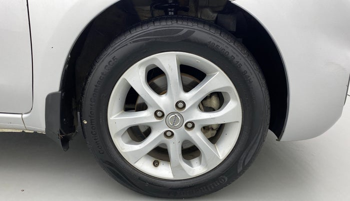 2015 Nissan Micra XV CVT, CNG, Automatic, 96,265 km, Right Front Wheel