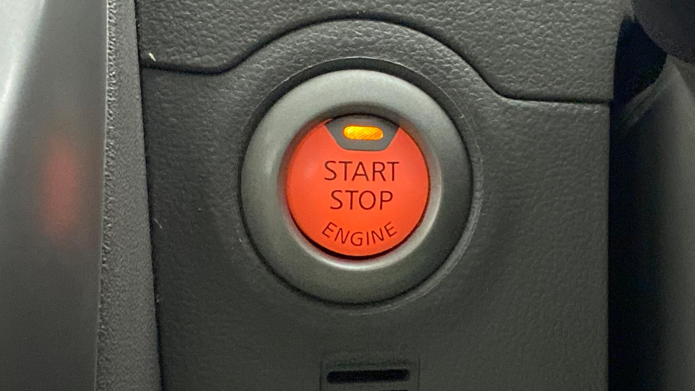 2015 Nissan Micra XV CVT, CNG, Automatic, 96,265 km, Keyless Start/ Stop Button
