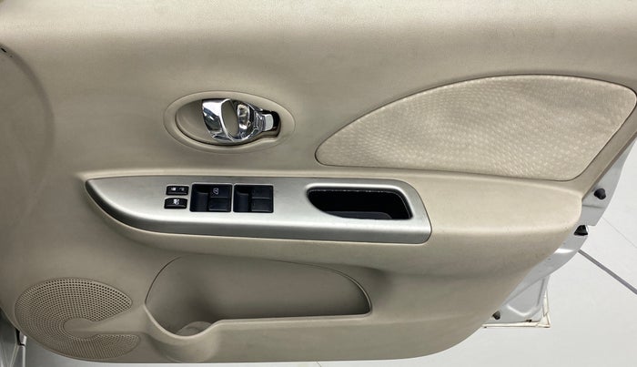 2015 Nissan Micra XV CVT, CNG, Automatic, 96,265 km, Driver Side Door Panels Control