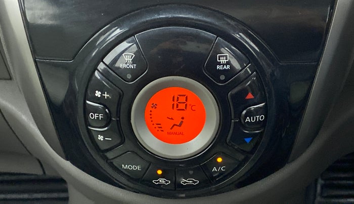 2015 Nissan Micra XV CVT, CNG, Automatic, 96,265 km, Automatic Climate Control