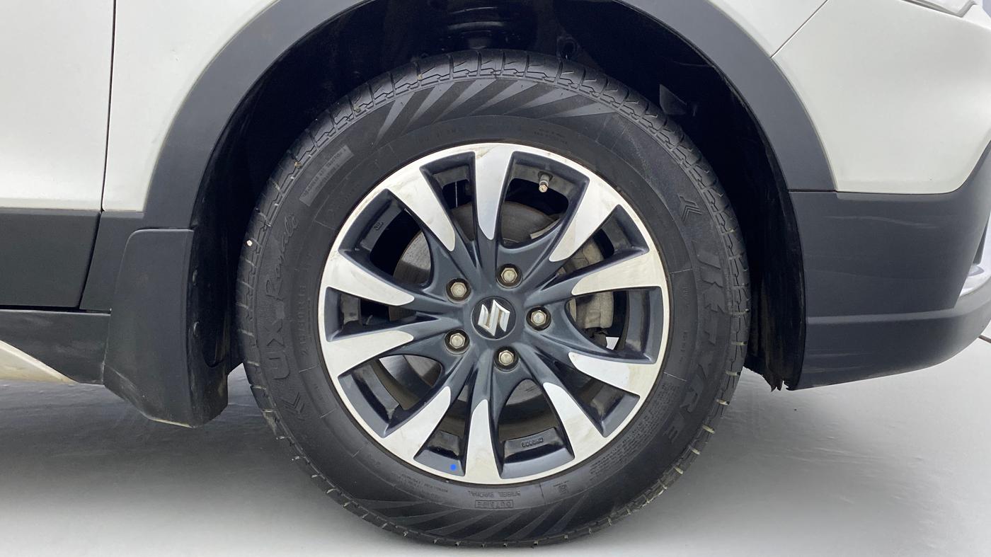 2018 Maruti S Cross ZETA 1.3 SHVS, Diesel, Manual, 69,903 km, Right Front Wheel