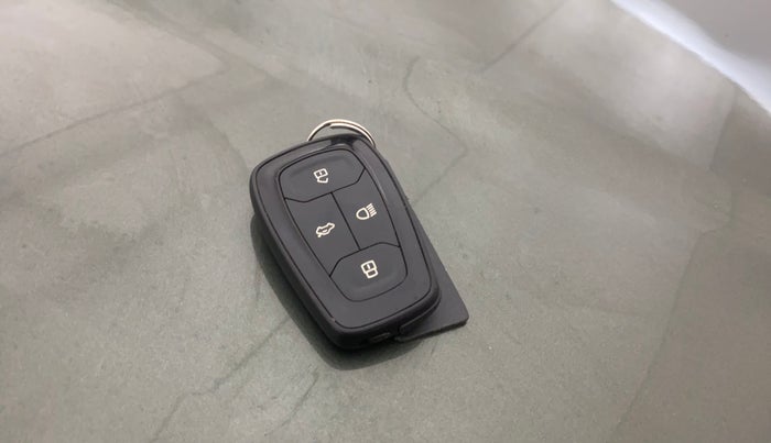 2021 Tata NEXON XZA PLUS PETROL, Petrol, Automatic, 54,011 km, Key Close Up