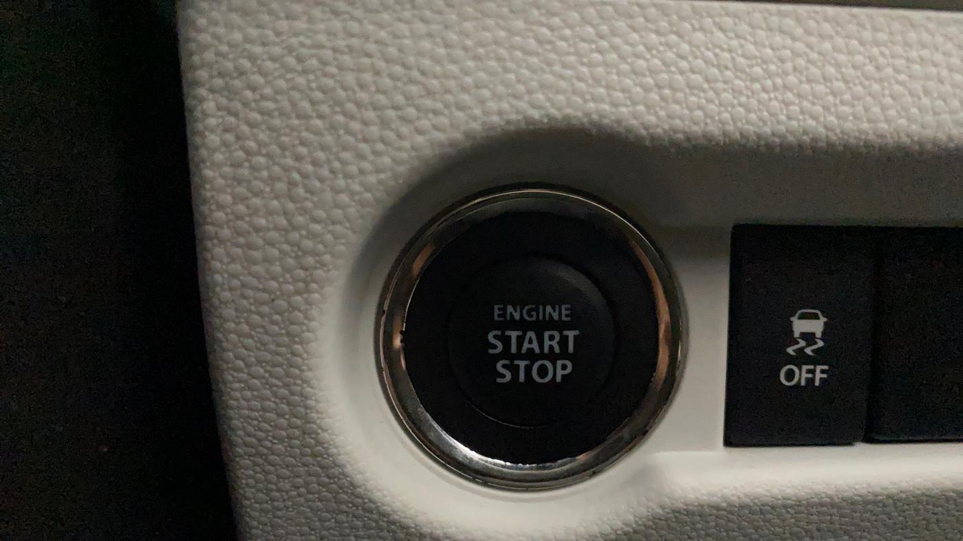 2023 Maruti IGNIS ALPHA 1.2, Petrol, Manual, 34,979 km, Keyless Start/ Stop Button