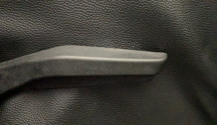 2023 Maruti IGNIS ALPHA 1.2, Petrol, Manual, 34,979 km, Driver Side Adjustment Panel