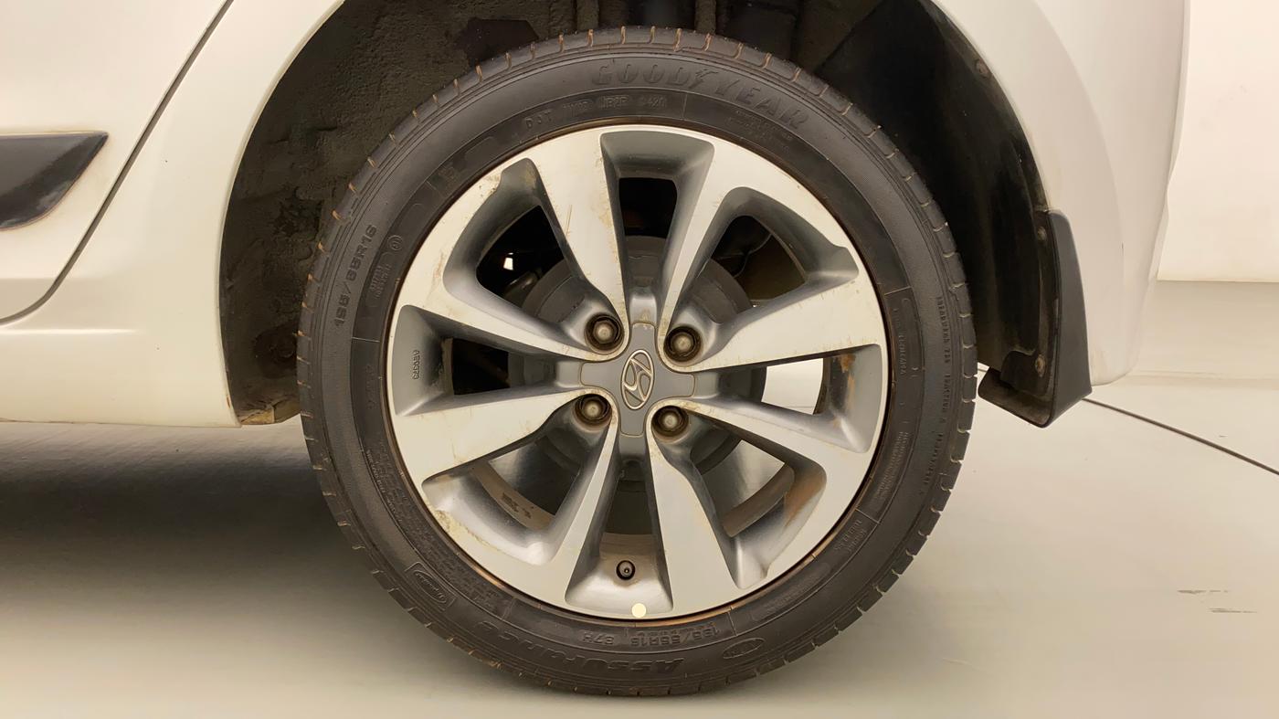 2016 Hyundai Elite i20 ASTA 1.2, Petrol, Manual, 85,707 km, Left Rear Wheel
