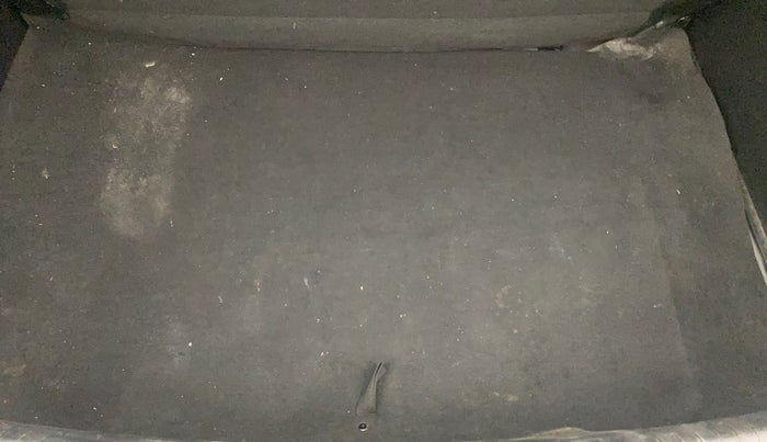 2014 Hyundai Grand i10 ASTA AT 1.2 KAPPA VTVT, Petrol, Automatic, 74,644 km, Boot Inside