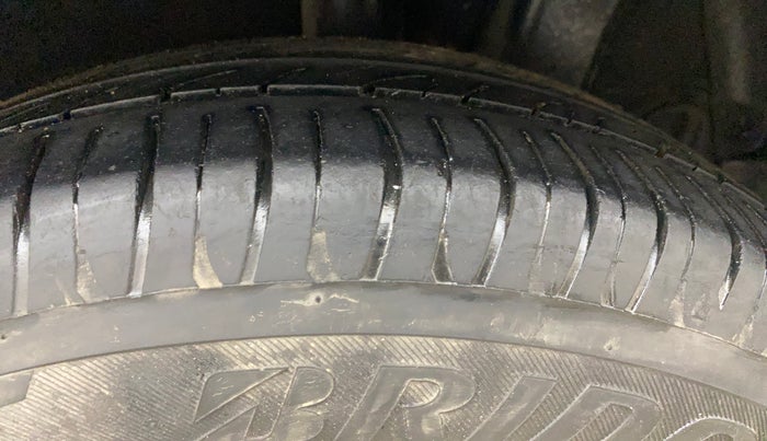 2014 Hyundai Grand i10 ASTA AT 1.2 KAPPA VTVT, Petrol, Automatic, 74,644 km, Left Rear Tyre Tread