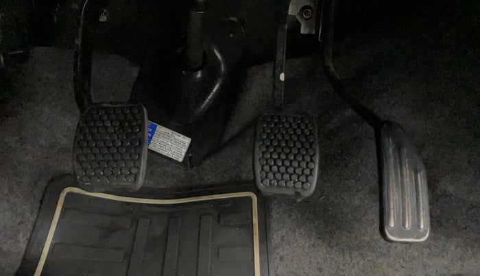 2014 Maruti Alto K10 VXI, Petrol, Manual, 25,059 km, Pedals