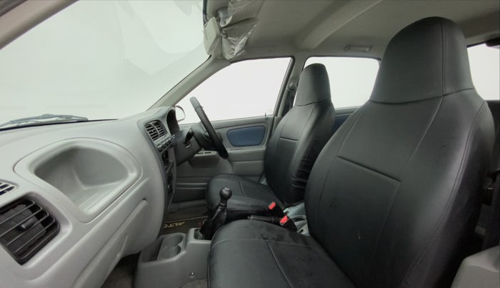 2014 Maruti Alto K10 VXI, Petrol, Manual, 25,059 km, Right Side Front Door Cabin