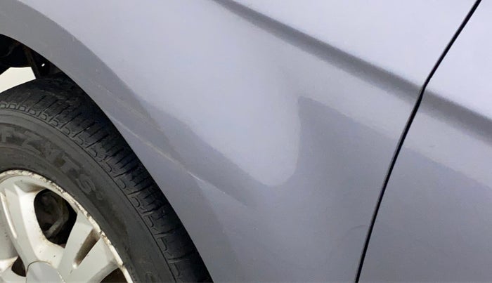 2011 Hyundai i20 SPORTZ 1.4 CRDI, Diesel, Manual, 98,574 km, Left fender - Slightly dented