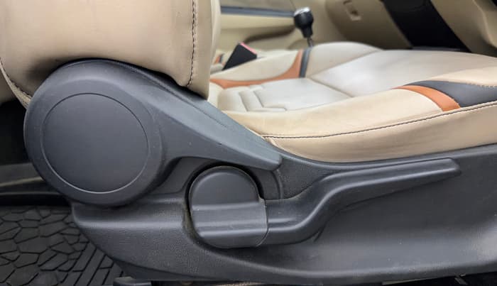 2018 Honda Amaze 1.2L I-VTEC VX, Petrol, Manual, 92,093 km, Driver Side Adjustment Panel