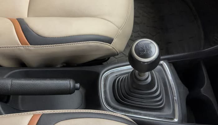 2018 Honda Amaze 1.2L I-VTEC VX, Petrol, Manual, 92,093 km, Gear Lever
