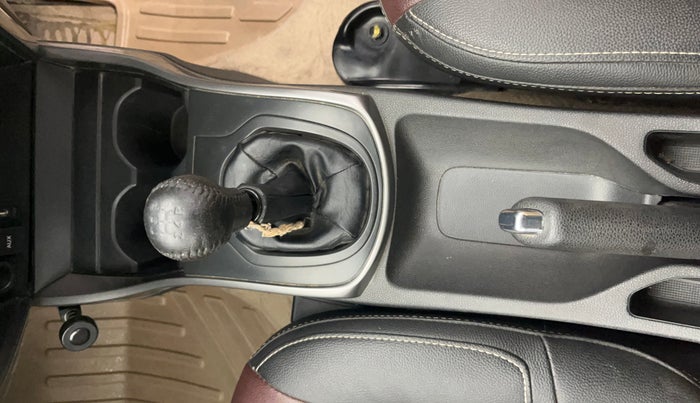 2015 Honda City 1.5L I-VTEC VX, Petrol, Manual, 56,967 km, Gear Lever