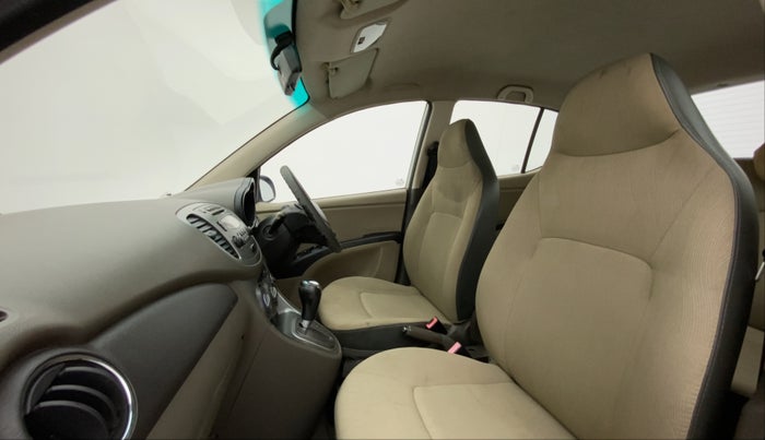 2011 Hyundai i10 SPORTZ 1.2 AT, Petrol, Automatic, 35,261 km, Right Side Front Door Cabin