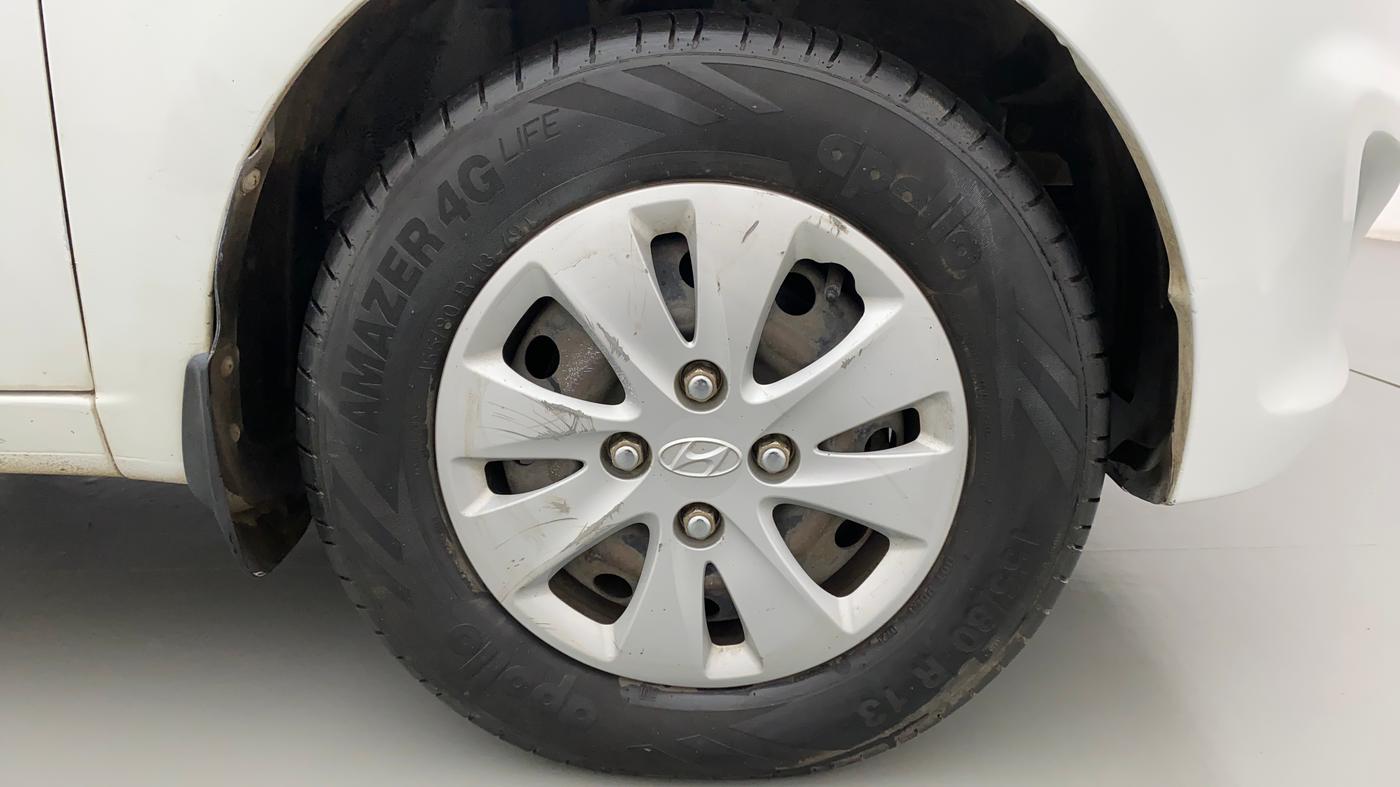 2011 Hyundai i10 SPORTZ 1.2 AT, Petrol, Automatic, 35,261 km, Right Front Wheel