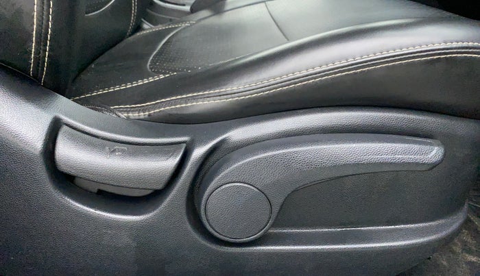2018 Hyundai Creta 1.6 S AT CRDI, Diesel, Automatic, 41,358 km, Driver Side Adjustment Panel