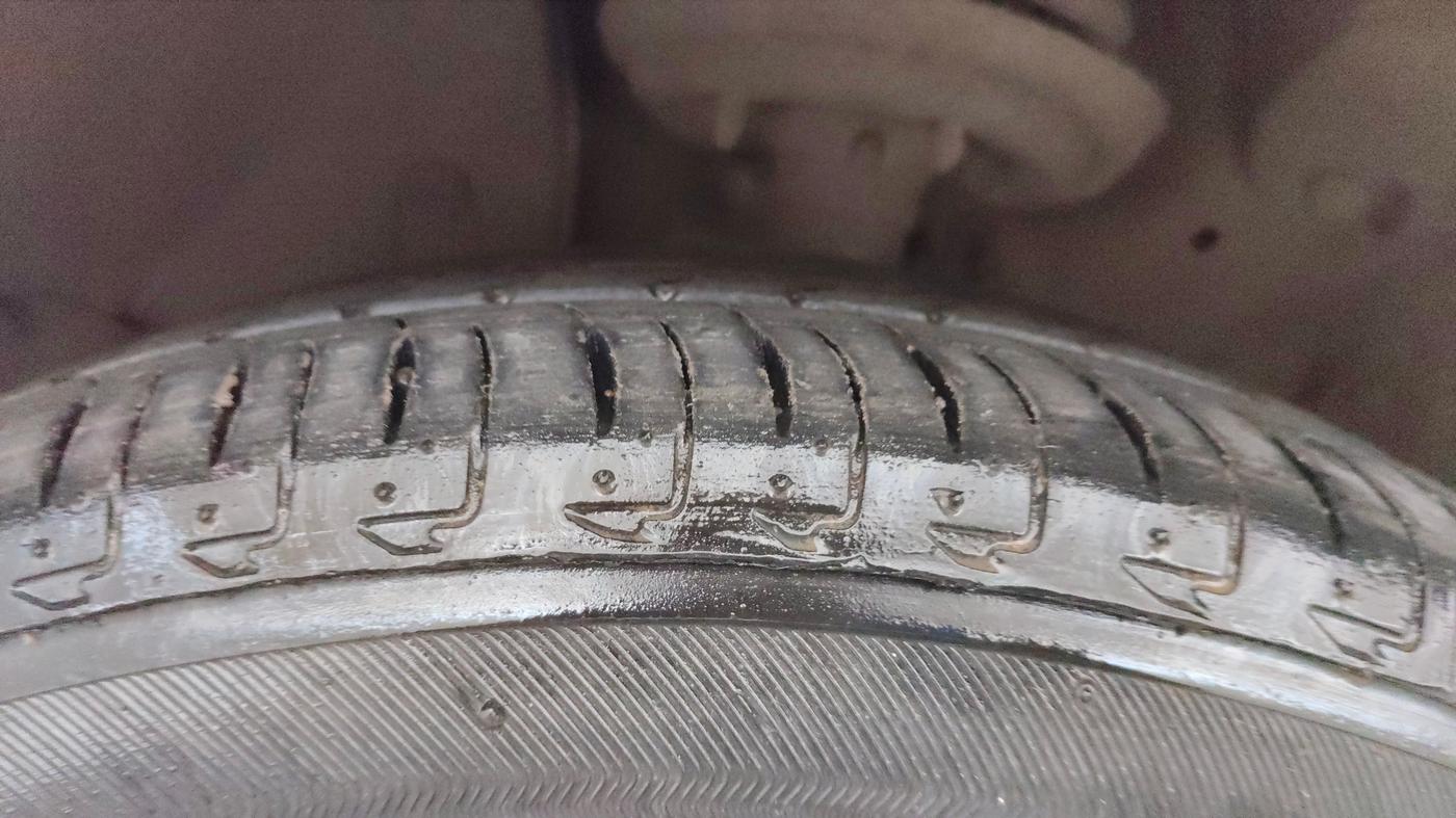 2021 Honda City 1.5L I-VTEC ZX CVT, Petrol, Automatic, 72,121 km, Left Front Tyre Tread
