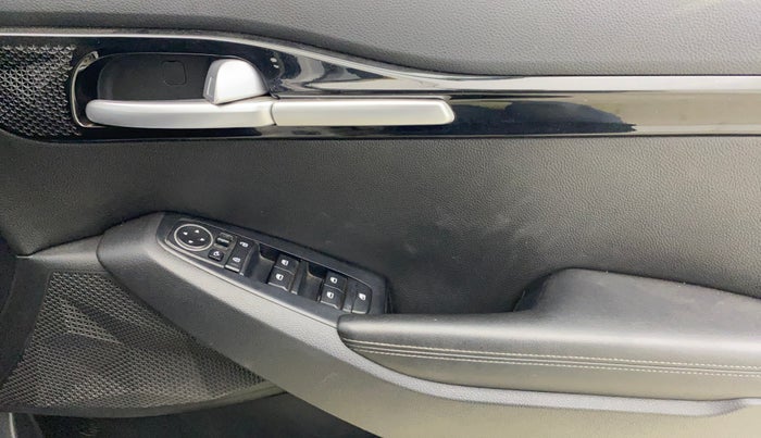 2021 KIA SELTOS HTX ANNIVERSARY EDITION 1.5 PETROL IVT, Petrol, Automatic, 86,969 km, Driver Side Door Panels Control