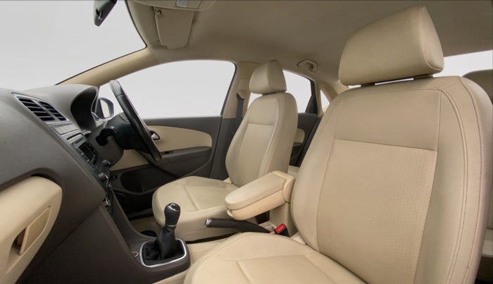 2014 Volkswagen Vento HIGHLINE PETROL, Petrol, Manual, 37,032 km, Right Side Front Door Cabin