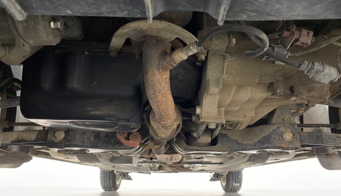 2014 Volkswagen Vento HIGHLINE PETROL, Petrol, Manual, 37,032 km, Front Underbody