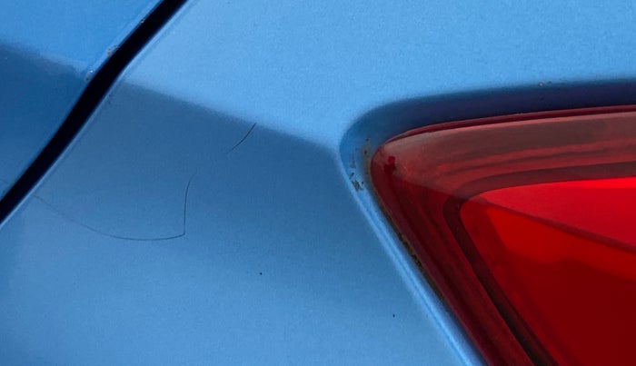 2016 Tata Tiago XZ PETROL, Petrol, Manual, 38,286 km, Left quarter panel - Minor scratches