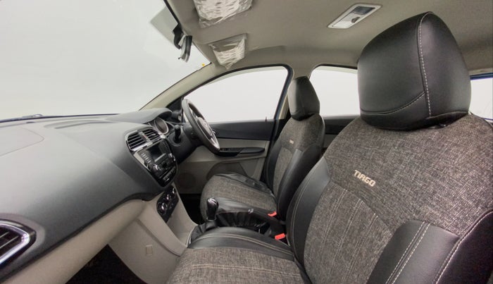 2016 Tata Tiago XZ PETROL, Petrol, Manual, 38,286 km, Right Side Front Door Cabin