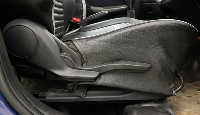 2019 Maruti Baleno ZETA PETROL 1.2, Petrol, Manual, 82,048 km, Driver Side Adjustment Panel