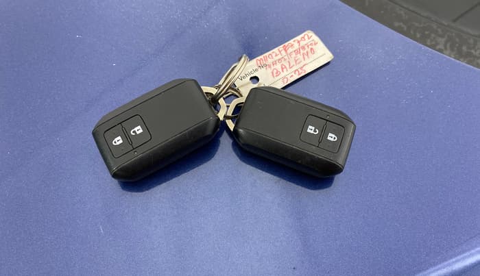 2019 Maruti Baleno ZETA PETROL 1.2, Petrol, Manual, 82,048 km, Key Close Up