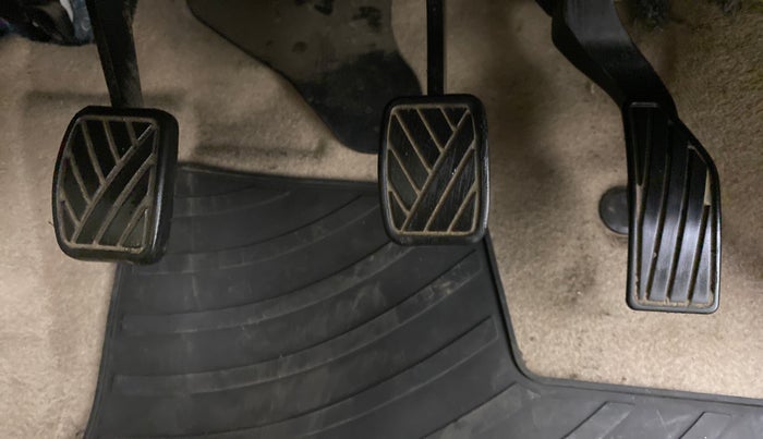 2016 Maruti Swift Dzire VXI 1.2 BS IV, Petrol, Manual, 9,658 km, Pedals