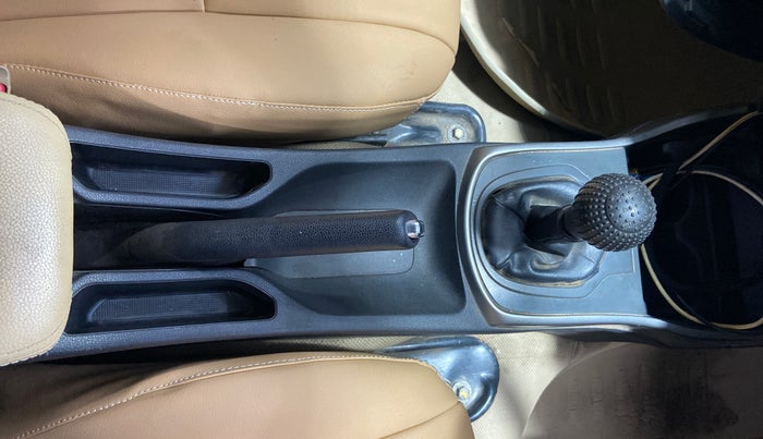 2015 Honda City 1.5L I-VTEC VX, Petrol, Manual, 57,868 km, Gear Lever