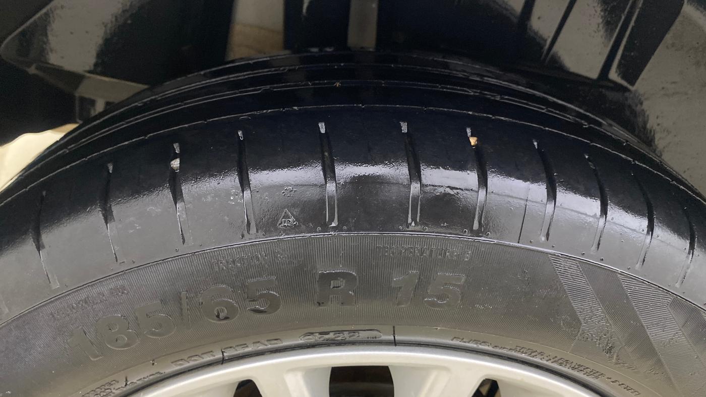 2022 Maruti Dzire ZXI, Petrol, Manual, 45,148 km, Right Rear Tyre Tread