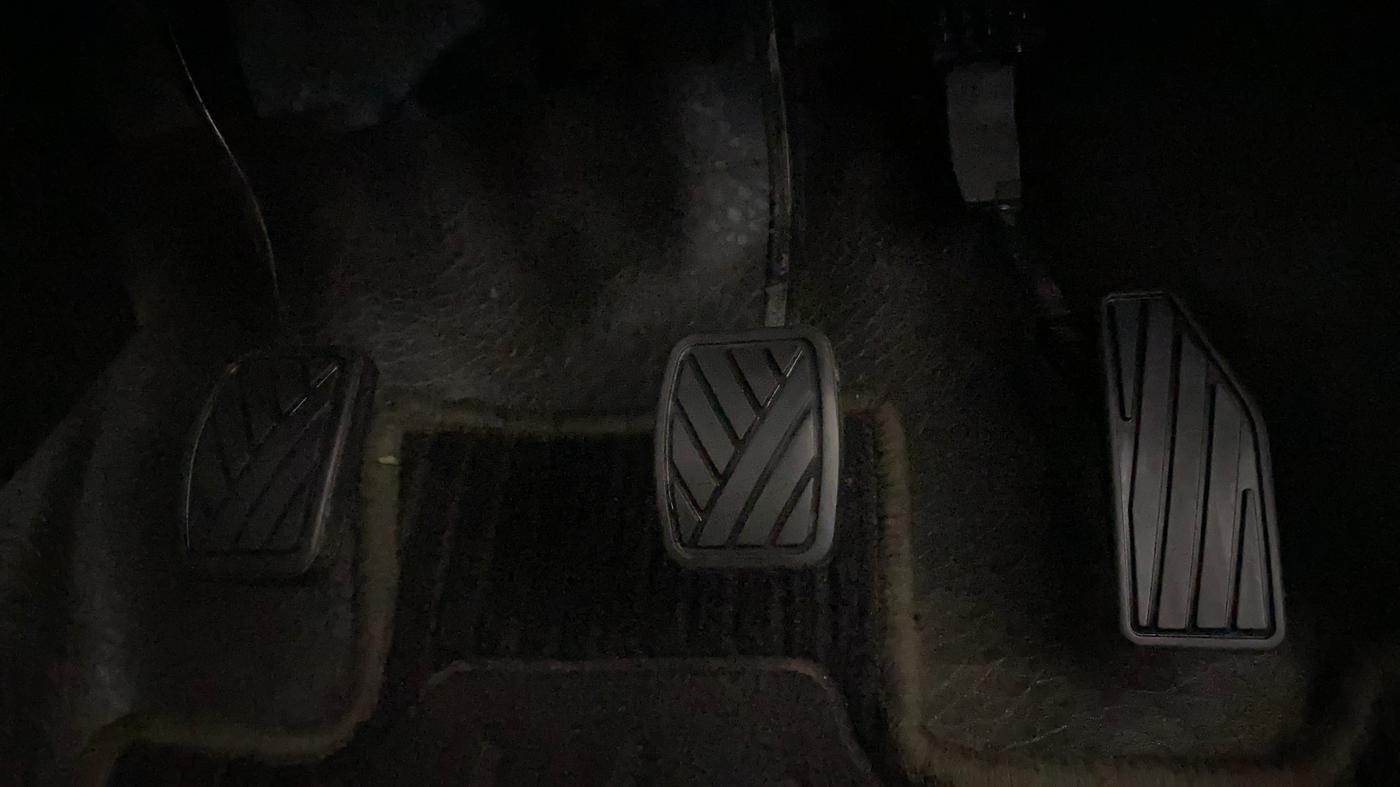 2021 Maruti XL6 ZETA MT, Petrol, Manual, 38,169 km, Pedals