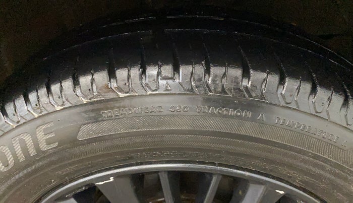 2021 Maruti XL6 ZETA MT, Petrol, Manual, 38,169 km, Right Front Tyre Tread