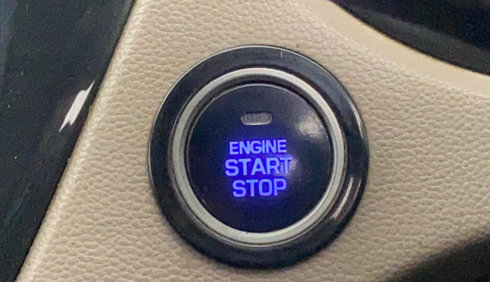 2015 Hyundai Elite i20 ASTA 1.2, CNG, Manual, 1,24,452 km, Keyless Start/ Stop Button