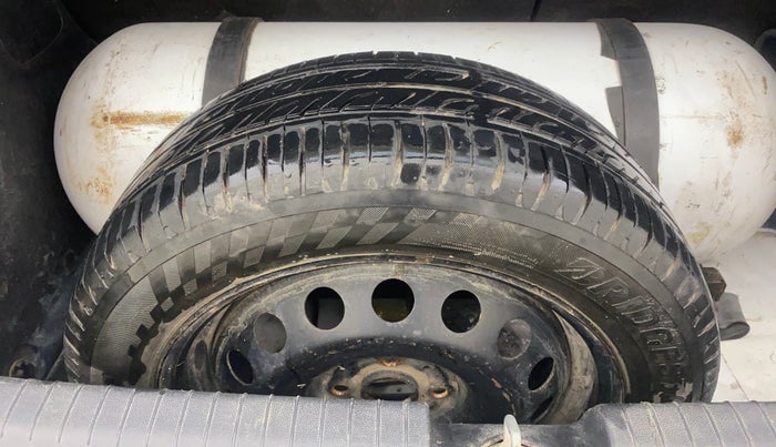 2015 Hyundai Elite i20 ASTA 1.2, CNG, Manual, 1,24,452 km, Spare Tyre