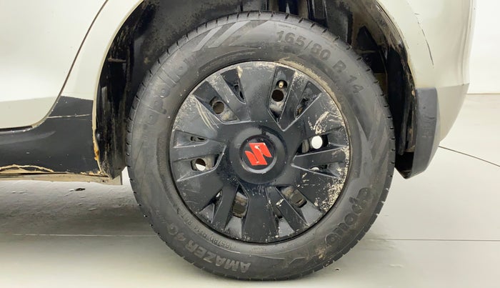 2014 Maruti Swift VXI, CNG, Manual, 88,356 km, Left Rear Wheel